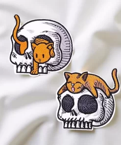 Limited Edition Cat & Skull Embroidered 2pcs Patch Set – Cute & Creepy Pair (8cm x 7.6cm Each)